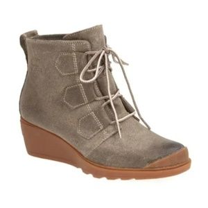 Sorel Toronto Waterproof Lace-Up Wedge Boot
